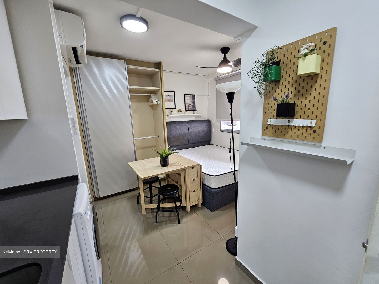 Hougang Avenue 8 (Hougang),  #554637161